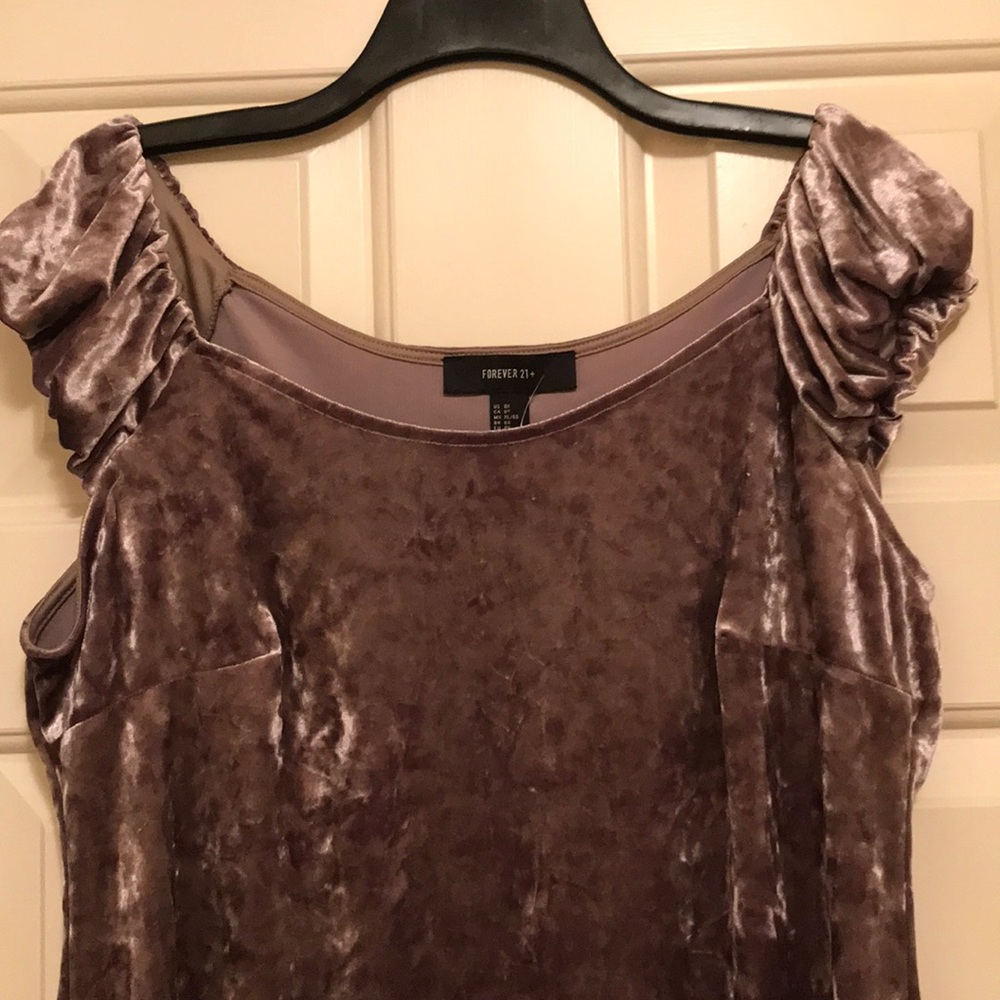F21 Crushed Velvet Dress!! NWT!!!